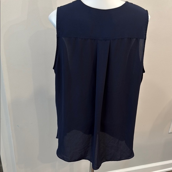 Violet + Claire XL Navy Sheer Sleeveless V-Neck Women's Top - Picture 6 of 8